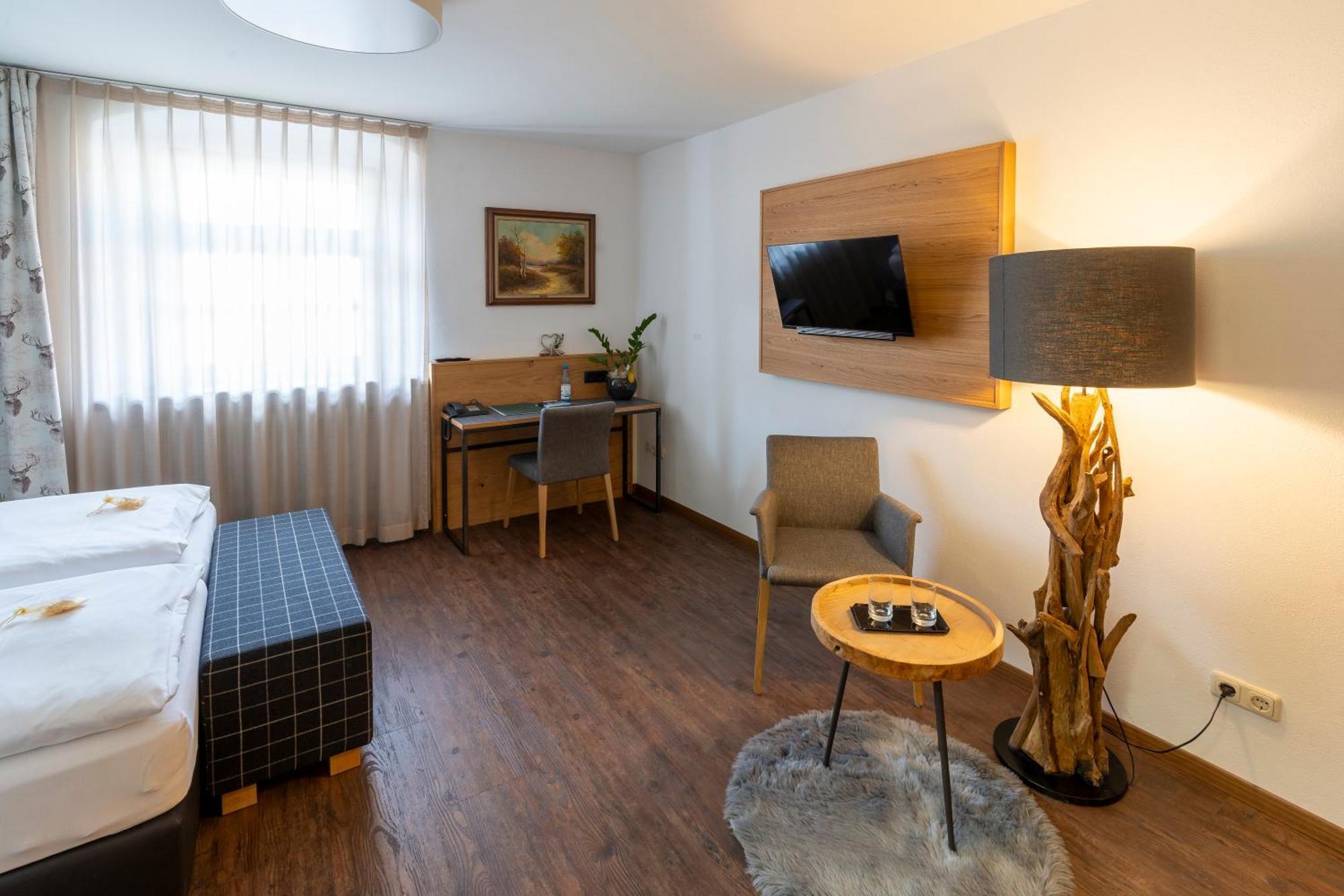 Hotel Zum Ehem. Koenigl. Bayr. Forsthaus Валдзасен Екстериор снимка